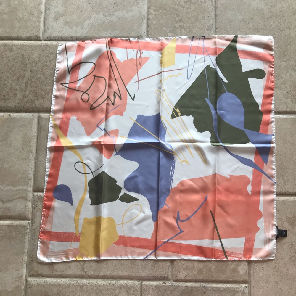 NWT Lafayette 148 NY scarf